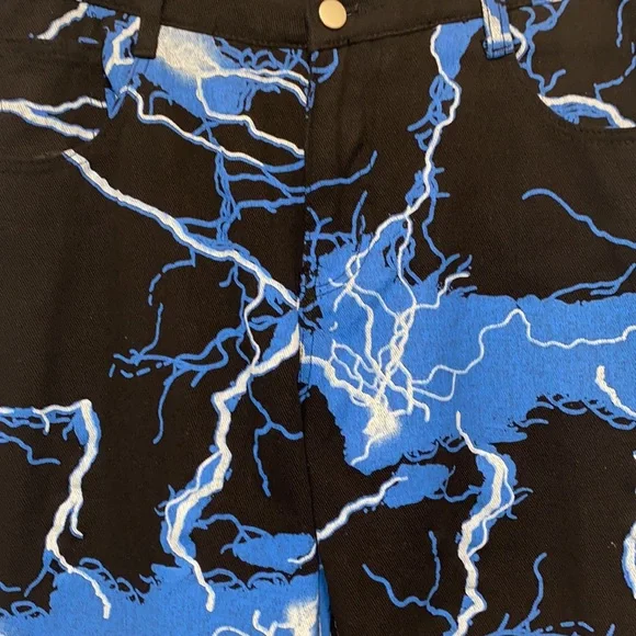 2Beautiful lightning print on black jeans - Picture 3 of 9